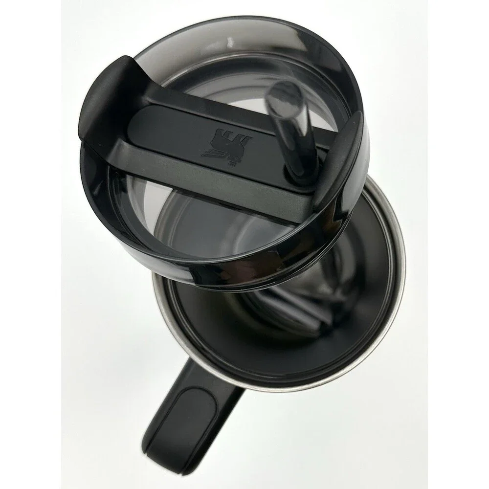 Stanley Quencher H2.0 Flow State 30oz Stainless Steel Black Chroma Tumbler - Picture 6 of 8